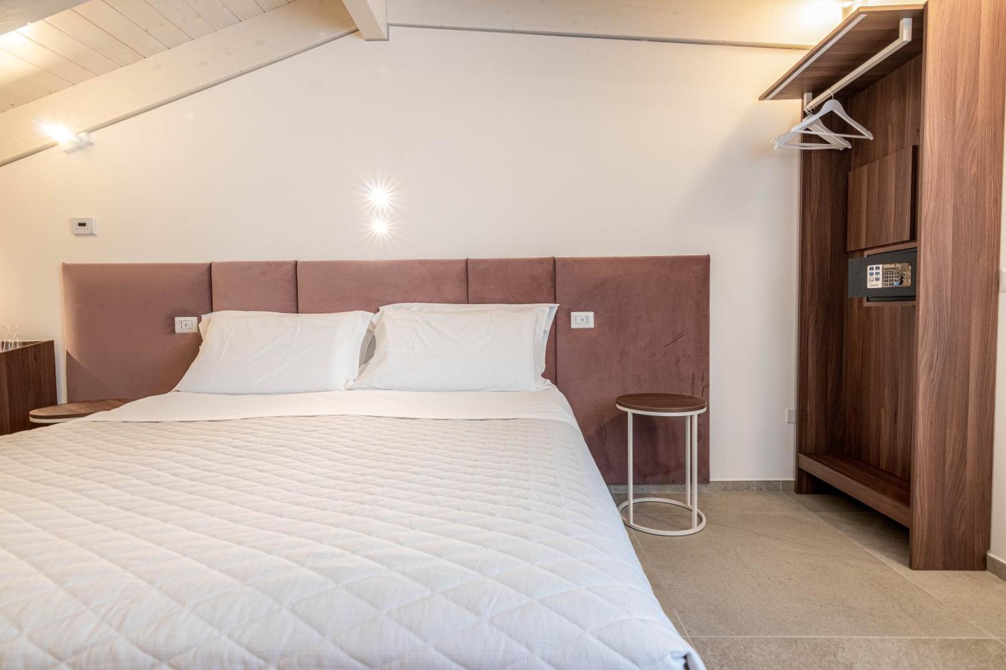 מטרה Profumi Di Primavera Luxury Rooms & Suite מראה חיצוני תמונה