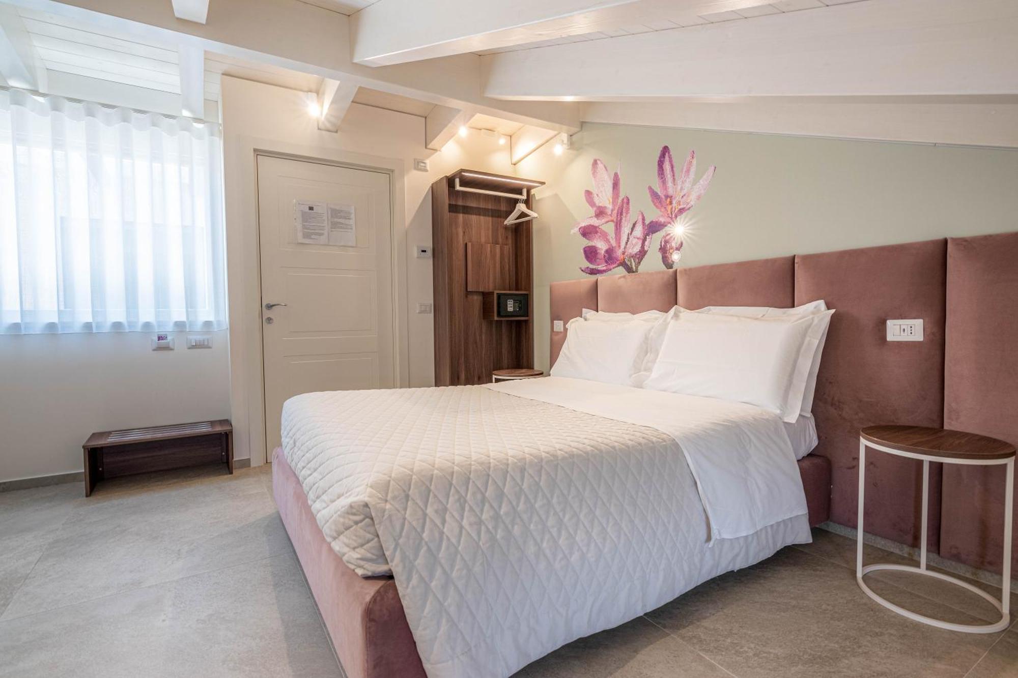 מטרה Profumi Di Primavera Luxury Rooms & Suite מראה חיצוני תמונה